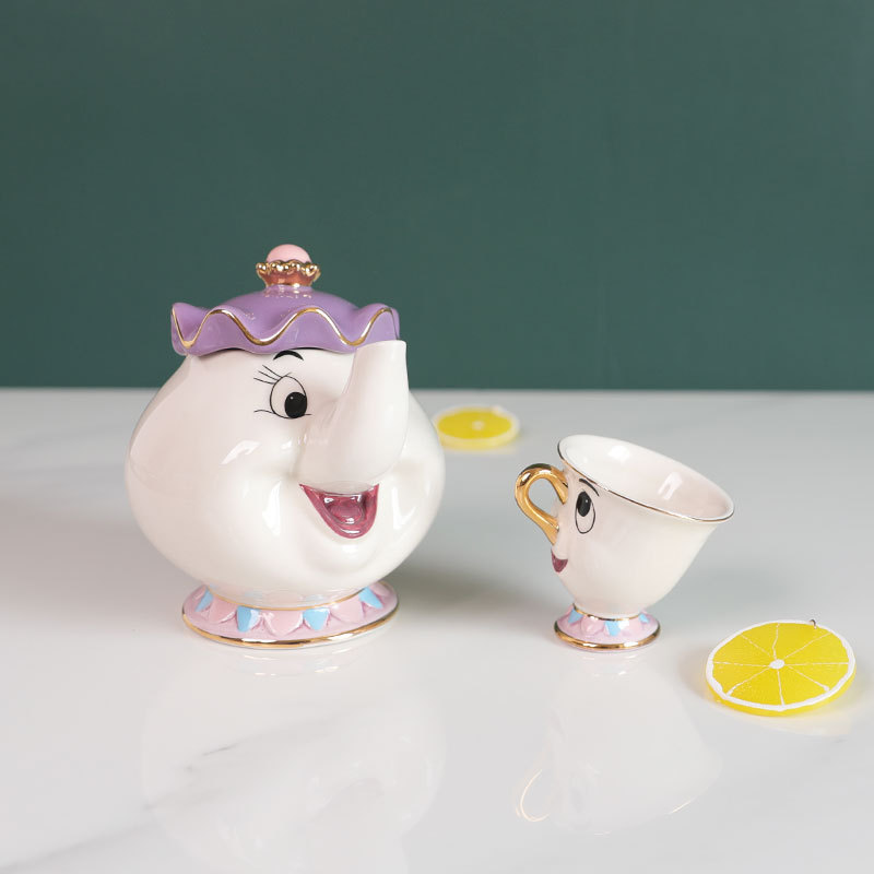 Hot Teapot Cartoon Beauty And  - Coffee Tea Room avis et prix